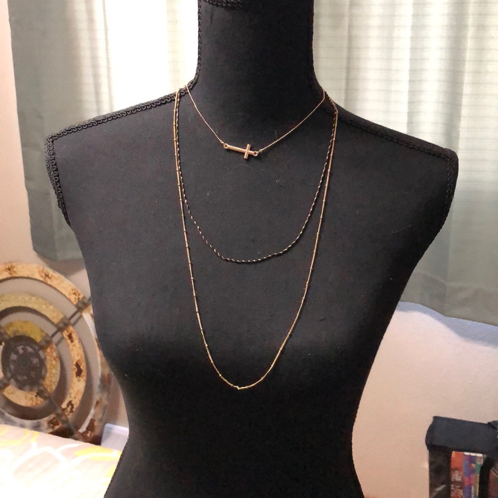 Express 3 tier black and gold chain necklace